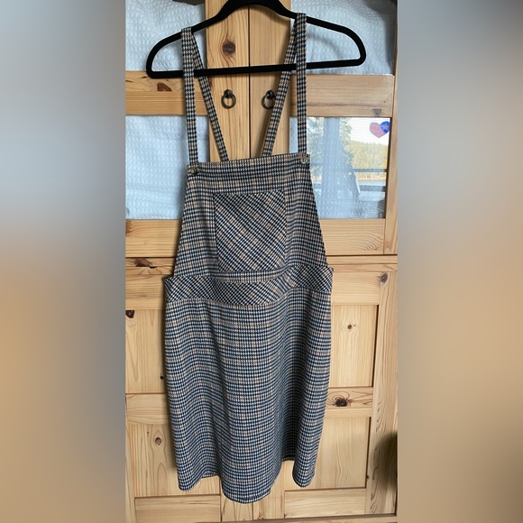 torrid Dresses & Skirts - Torrid Houndstooth Pinafore Dress in Black and Tan